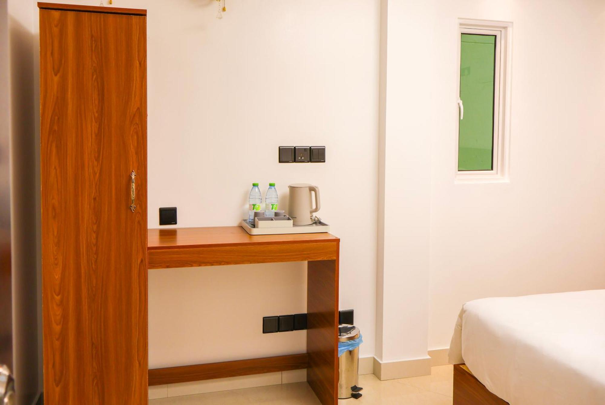 Starry View Hotel Hulhumale Exterior photo
